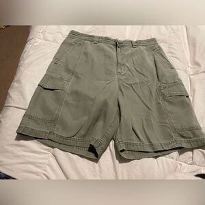 Tommy Bahama shorts